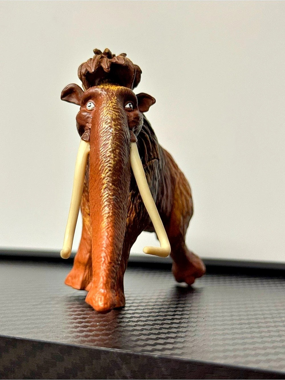 20th Century Fox Ice Age 2 The Meltdown Manny Woolly Mammoth Slider Toy Manny